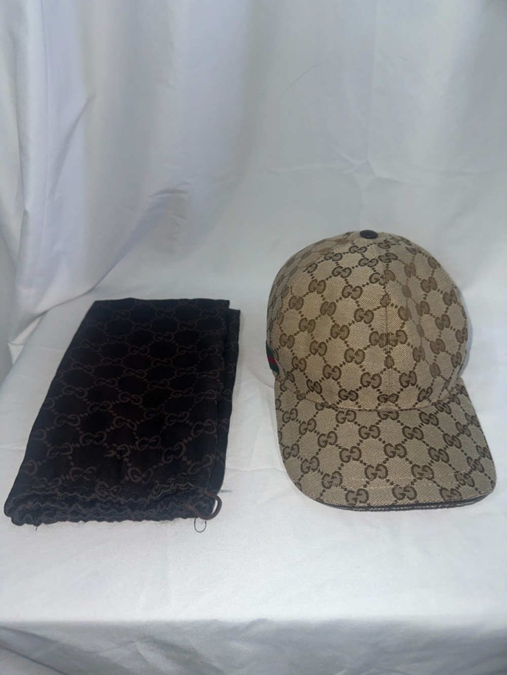 Gucci Beige GG Monogram Cap with Dark Brown Monogram dust bag.
